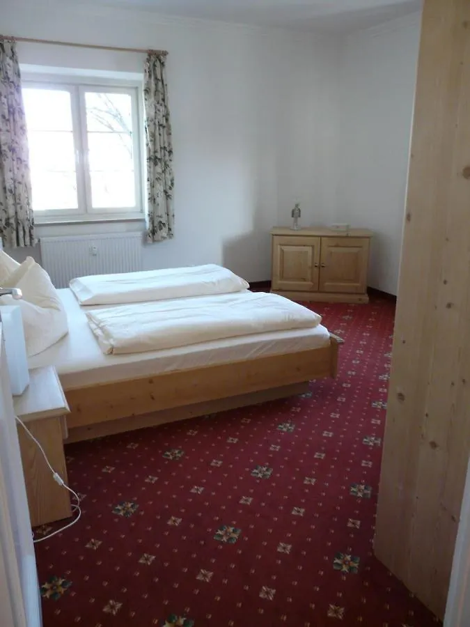 Hotel Roter Hahn - Bed&Breakfast Garmisch-Partenkirchen