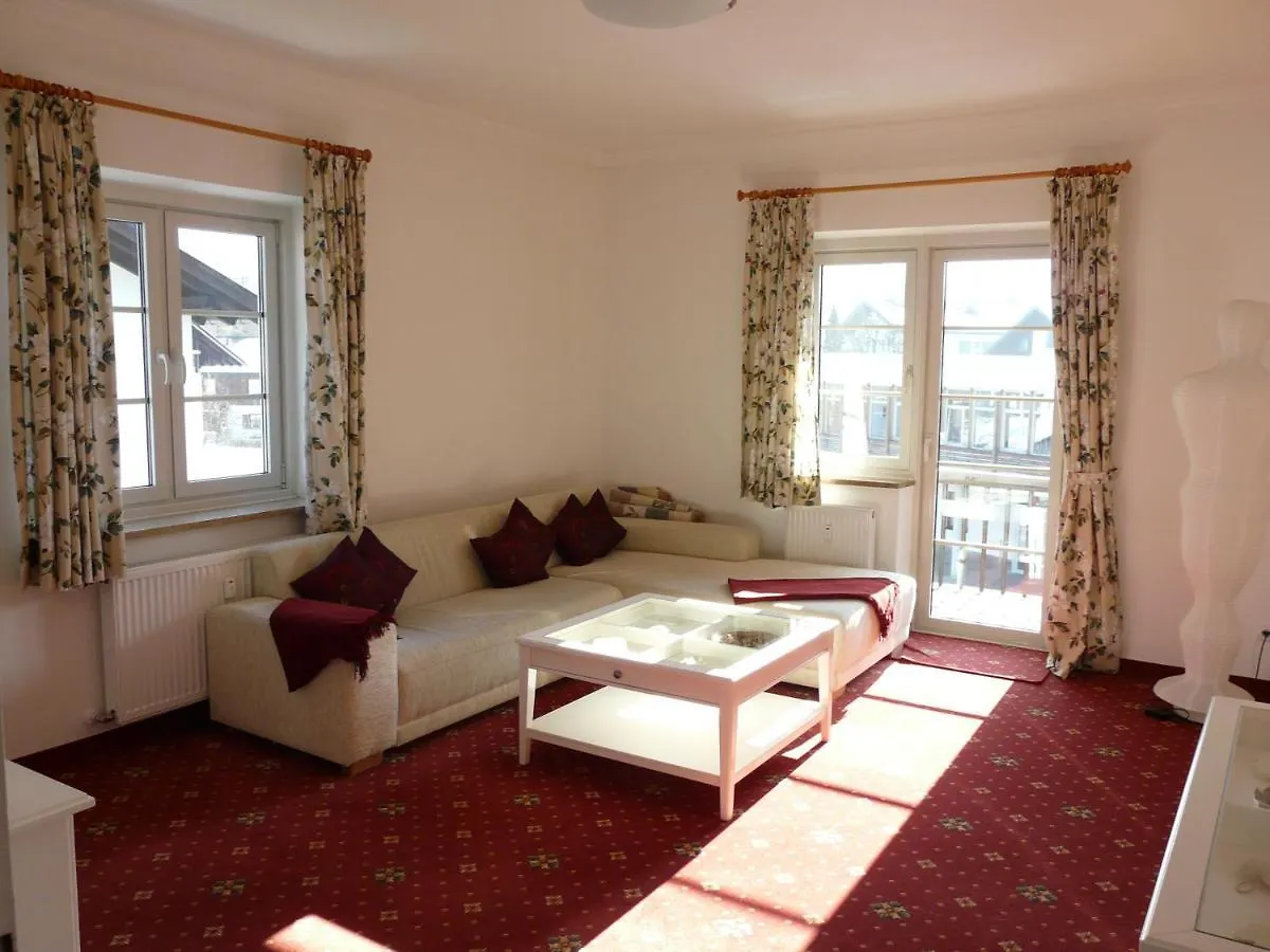 ***  Hotel Roter Hahn - Bed&Breakfast Garmisch-Partenkirchen Deutschland